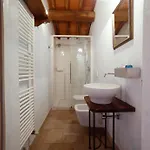 法托利亚波杰里诺住宿加早餐旅馆 4* 拉达因基安蒂